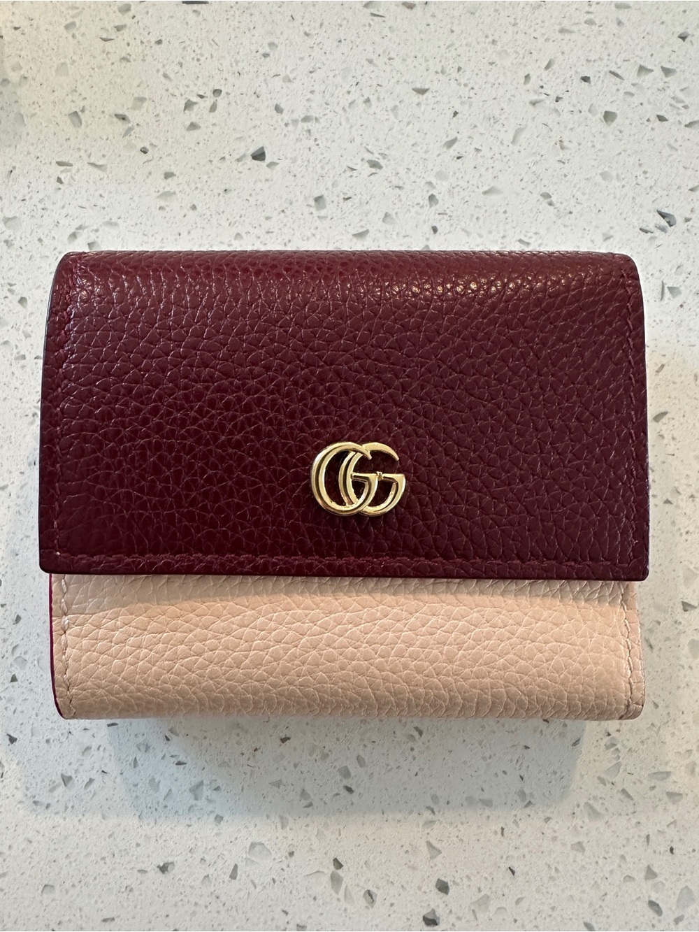 Gucci wallet 💕 great condition